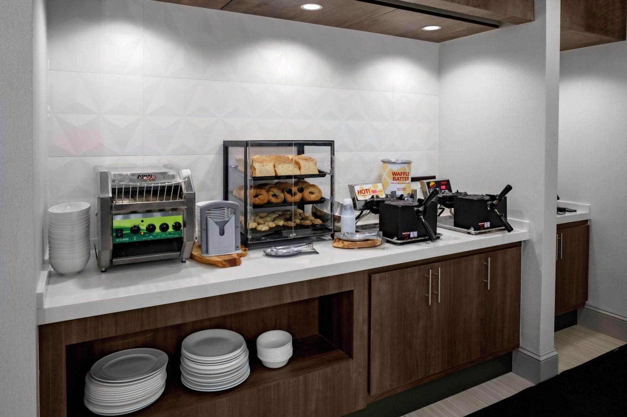 Hilton Garden Inn Atlanta Perimeter Center Dunwoody Buitenkant foto