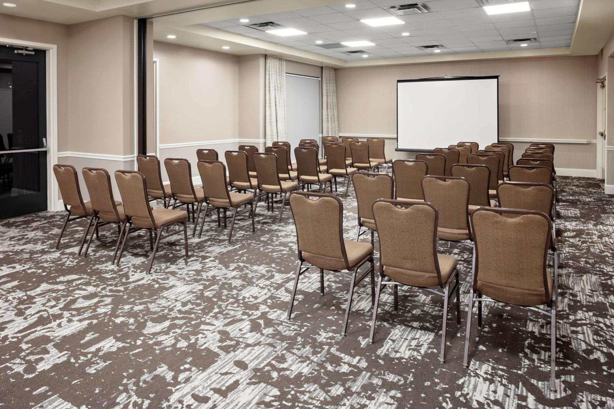Hilton Garden Inn Atlanta Perimeter Center Dunwoody Buitenkant foto